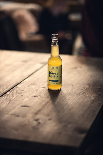 Dārza Spritz – Ābols × Apiņi